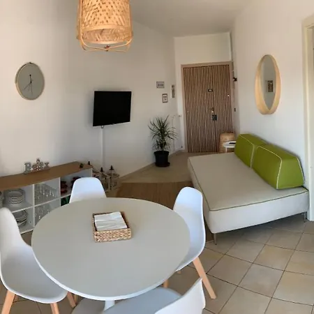 Vista Mare Porto Verde Apartment Misano Adriatico